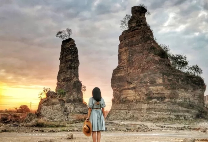 Menikmati Indahnya Tebing Brown Canyon Di Semarang