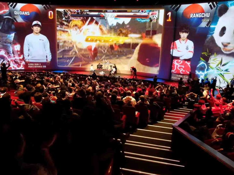 Perkembangan Esports: Bertransformasi Menjadi Fenomena Dunia