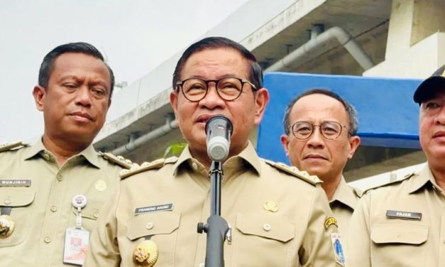 Pramono Anung Janji Sikat Spanduk Dan Baliho Parpol Tak Berizin