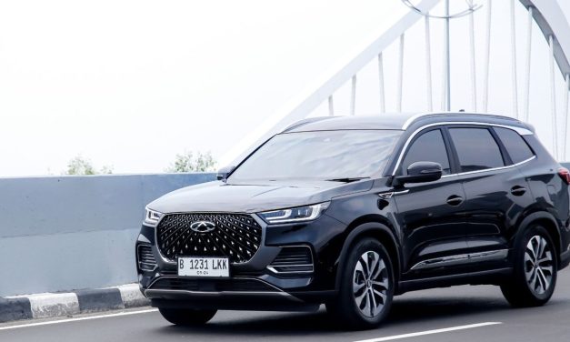 Chery Tiggo 8 Mobil SUV Fitur Canggih Dan Desain Mewah