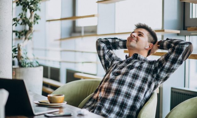 Relaksasi Dapat Mengurangi Stres Di Tempat Kerja, Ini Tipsnya