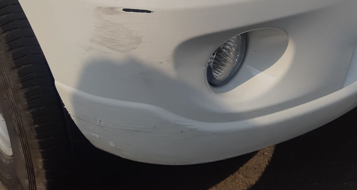 Menutupi Goresan Pada Bodi Mobil Gak Perlu Panik!
