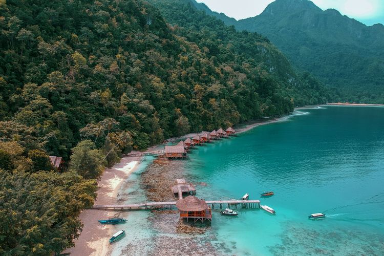 Pulau Seram Adalah Salah Satu Pulau Terbesar Di Provinsi Maluku