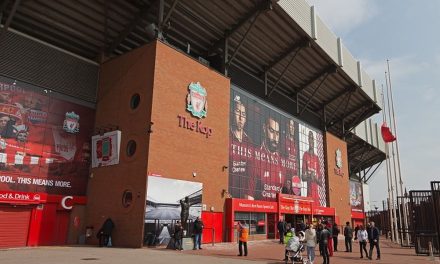 Stadion Anfield Terkenal Dengan Tribun Kopnya Yang Legendaris