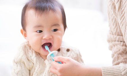 Pilihan Merek Sikat Gigi Bayi Yang Aman Di Gunakan