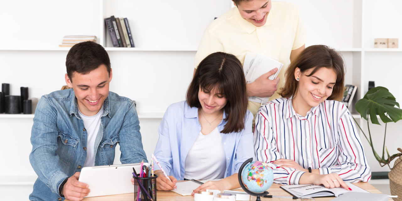 Ilmu Ekonomi Mikro Penting Dipelajari Bagi Para Generasi GenZ