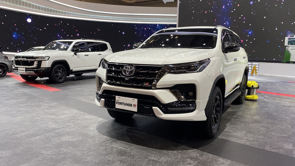 Mobil Fortuner Di Anggap Simbol Status Dan Prestise Di Indonesia